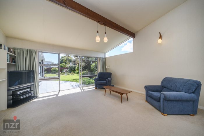 24 Wikiriwhi Crescent, Awapuni, Palmerston North, Manawatu / Whanganui, 4412, New Zealand