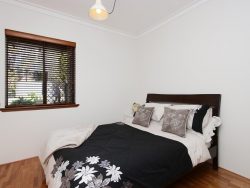 143 Baden St, Joondanna WA 6060, Australia