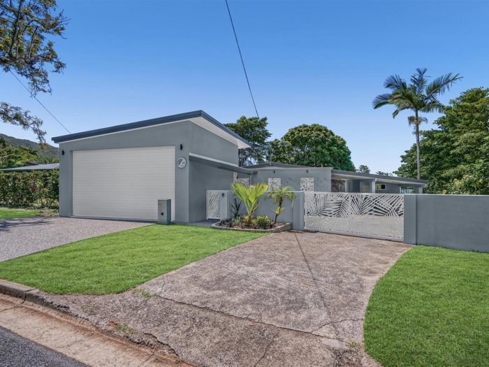 18 Scenic St, Bayview Heights QLD 4868, Australia