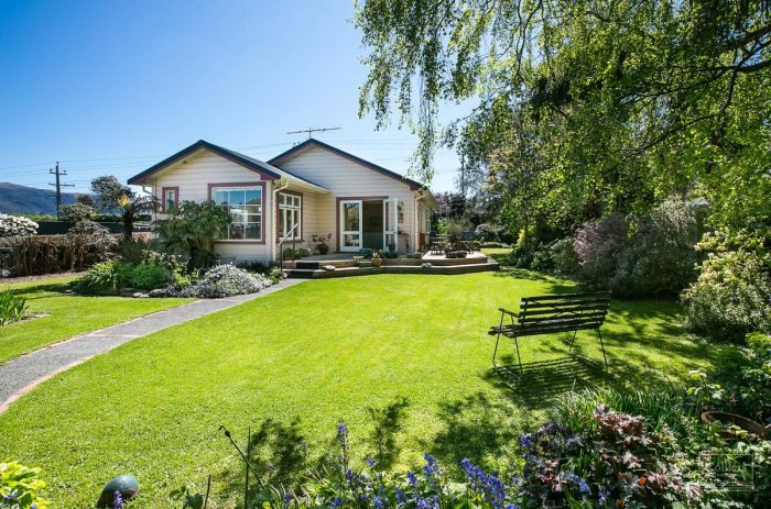 33 Huntly Road, Outram, Dunedin, Otago, 9019, New Zealand