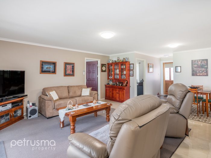 10 Sadri Ct, New Norfolk TAS 7140, Australia