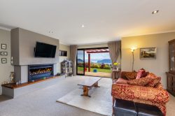 172 Hill View Drive, RD5, Acacia Bay, Taupo, Waikato, 3385, New Zealand