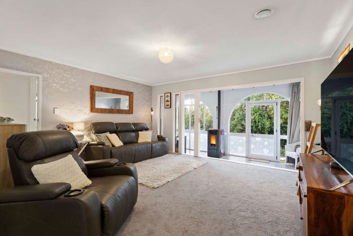 2/100 Stredwick Drive, Torbay, North Shore City, Auckland, 0630, New Zealand