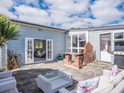 53 Tiromoana Road, Raumati South, Kapiti Coast, Wellington, 5032, New Zealand