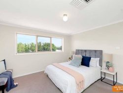 36 Lakeview Gardens, Jerrabomberra NSW 2619, Australia