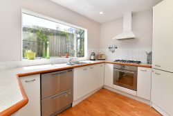 16B Stoneleigh Court, Sunnynook, North Shore City, Auckland, 0632, New Zealand