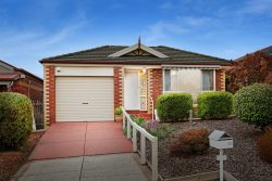 10 Yering Pl, Chirnside Park VIC 3116, Australia