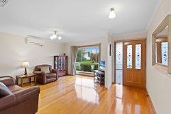 10 Yering Pl, Chirnside Park VIC 3116, Australia