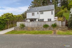 3 Bobstay Lane, Whitby, Porirua, Wellington, 5024, New Zealand