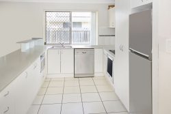 62 McCorry Dr, Collingwood Park QLD 4301, Australia