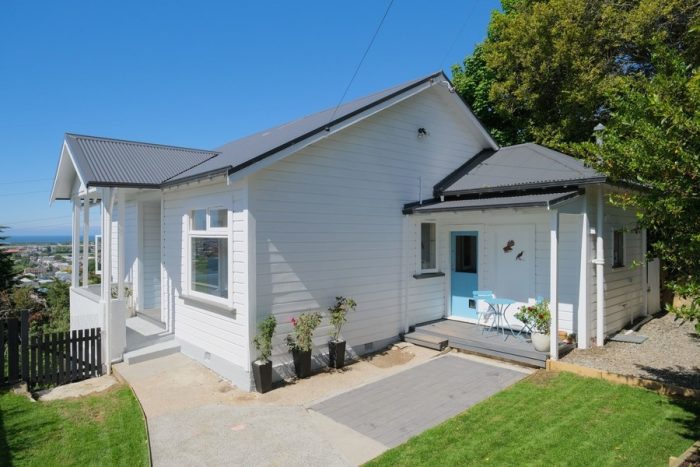 17 Forfar Street, Clyde Hill, Dunedin, Otago, 9011, New Zealand