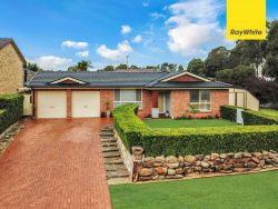 5 Guernsey Way, Stanhope Gardens NSW 2768, Australia