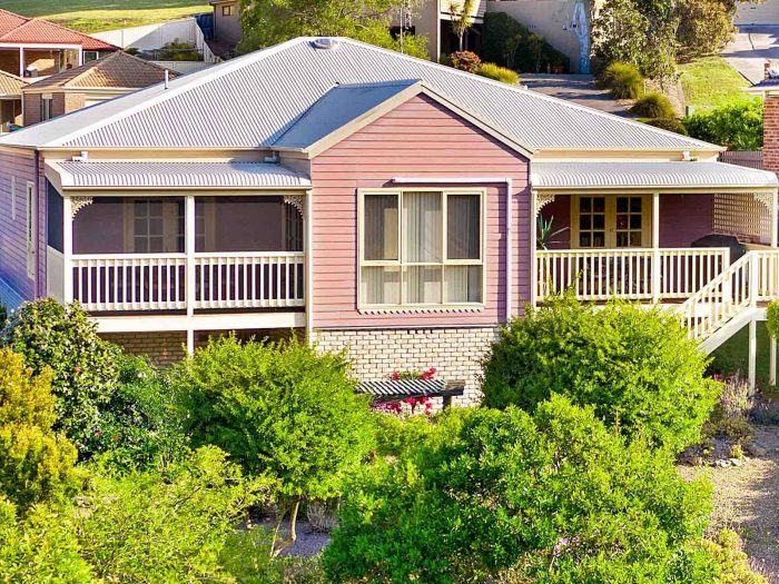 3 John Pl, North Narooma NSW 2546, Australia