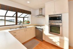 3 Elgin Place, Red Beach, Rodney, Auckland, 0932, New Zealand