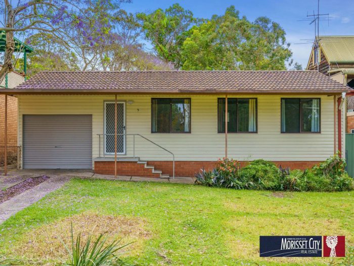 5 Rhodes Parade, Windermere Park NSW 2264, Australia