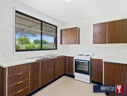 5 Rhodes Parade, Windermere Park NSW 2264, Australia