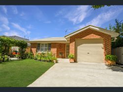 81B Morrisset St, Bathurst NSW 2795, Australia