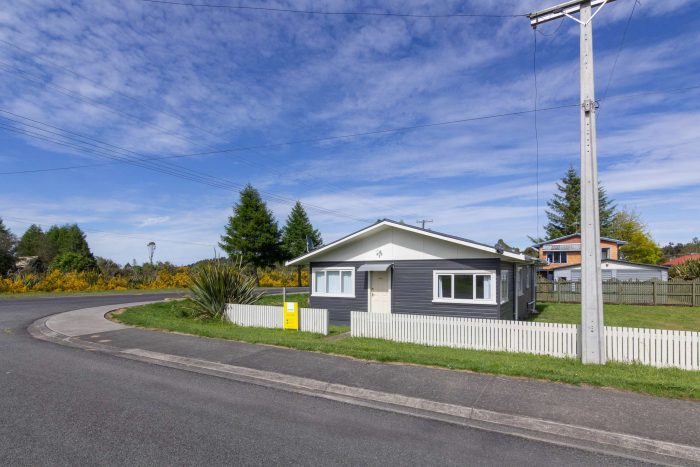 1 Buddo Street, National Park, Ruapehu, Manawatu / Whanganui, 3989, New Zealand