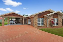 6 Gartmore Cl, Innisfail Estate QLD 4860, Australia