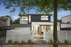 43 Flowerdale Rd, Glen Iris VIC 3146, Australia