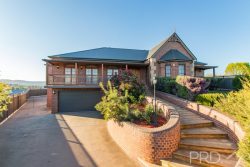 9 Lindbeck Ave, Tumut NSW 2720, Australia