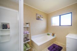 12 Jordan Way, Kelvin Grove, Palmerston North, Manawatu / Whanganui, 4414, New Zealand