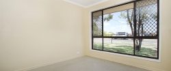 18 Burgoyne St, Bundamba QLD 4304, Australia