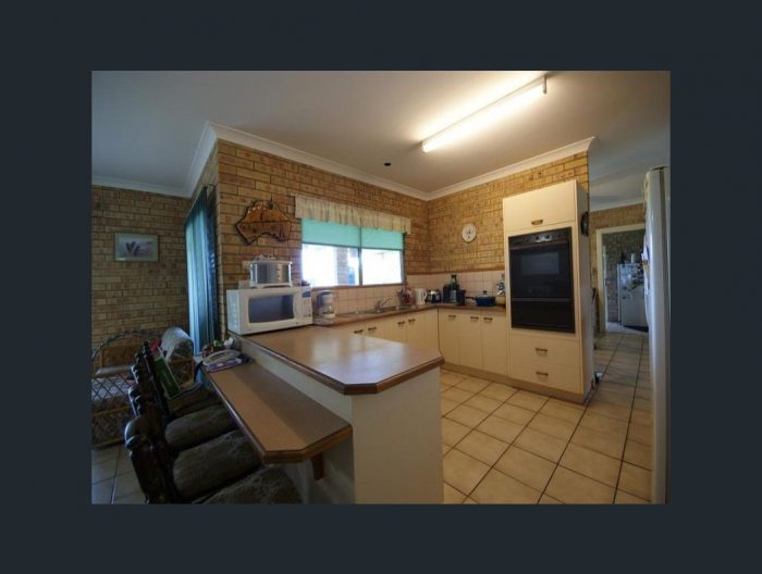 167 Woodgate Rd, Goodwood QLD 4660, Australia