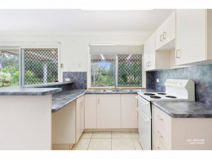 Unit 5/374 Limpus St, Frenchville QLD 4701, Australia