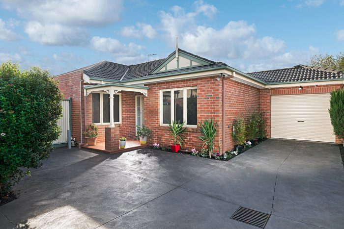 34A Dinah Parade, Keilor East VIC 3033, Australia