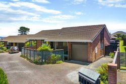 1/55 Alberta Street, Point Chevalier, Auckland, 1022, New Zealand