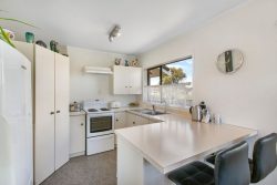 1/55 Alberta Street, Point Chevalier, Auckland, 1022, New Zealand