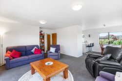 1/55 Alberta Street, Point Chevalier, Auckland, 1022, New Zealand