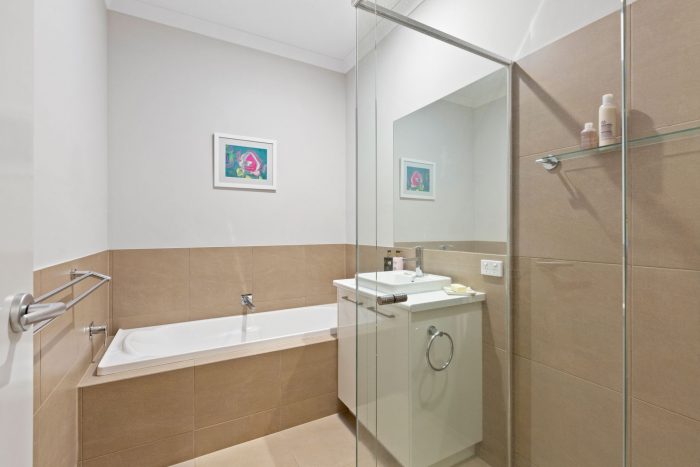 22 Old Warrandyte Rd, Ringwood North VIC 3134, Australia