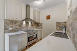 19 Belmont St, Avenel VIC 3664, Australia