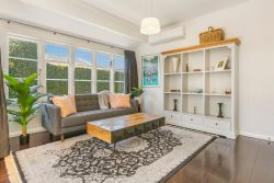 32 Bonnie Brae Road, Meadowbank, Auckland, 1072, New Zealand