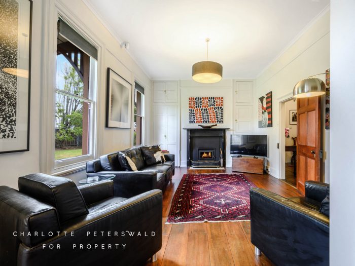 65 Fitzroy Cres, South Hobart TAS 7004, Australia