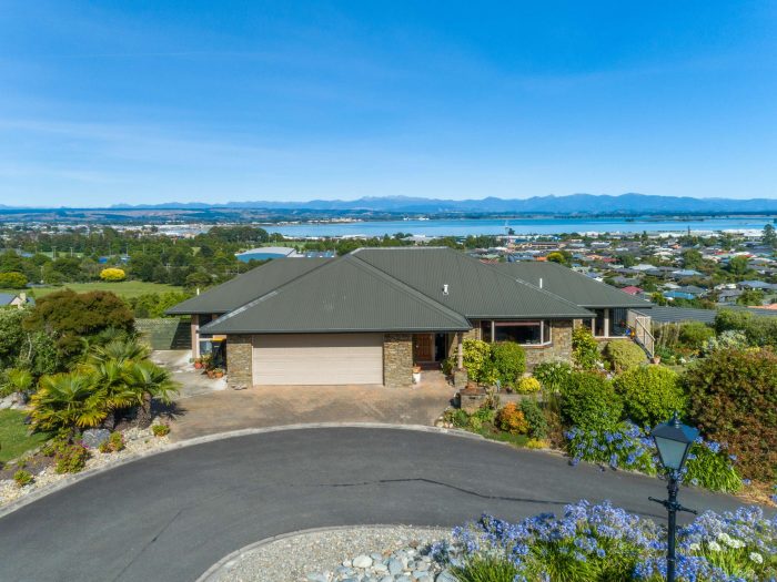 18 Clairmont Heights, Stoke, Nelson, Nelson / Tasman, 7011, New Zealand