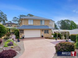 17 Morris Cres, Bonnells Bay NSW 2264, Australia