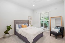 64 Old Mornington Rd, Mount Eliza VIC 3930, Australia