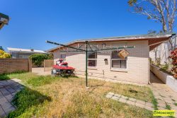 11 Challenger Pl, Melville WA 6156, Australia