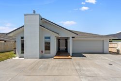 5 Falcon Court, Flagstaff, Hamilton, Waikato, 3210, New Zealand