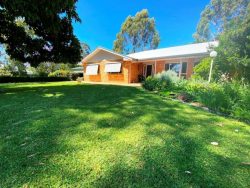 13 Sunnyside Rd, Moree NSW 2400, Australia