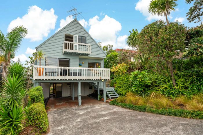 1/6 Theodora Place, Mairangi Bay, North Shore City, Auckland, 0630, New Zealand