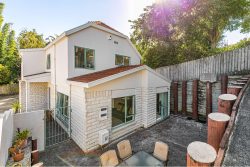 145a Great South Road, Greenlane, Auckland, 1051, New Zealand