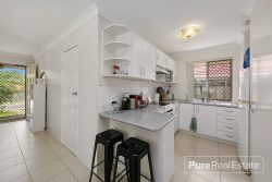 6 Bishop Ct, Loganlea QLD 4131, Australia