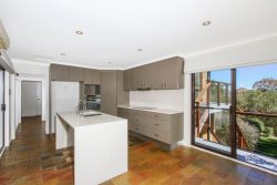 211 Bugden Ave, Fadden ACT 2904, Australia