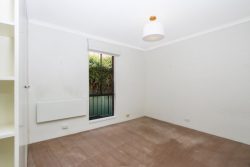 211 Bugden Ave, Fadden ACT 2904, Australia