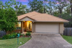 29 Andrew Walker Dr, Goodna QLD 4300, Australia