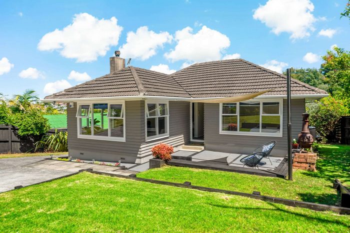 1/13 Howard Road, Northcote, North Shore City, Auckland, 0627, New Zealand